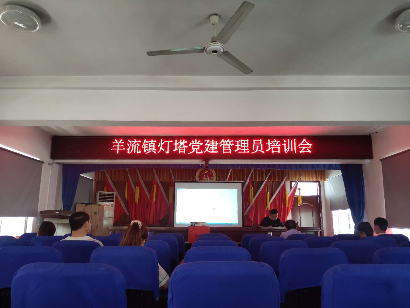 山東興源機械有限公司官網(wǎng)|起重機|行車|山東興源機械|單梁起重機|電動葫蘆|起重配件|m.scxcsc.cn|xyqzj|xyqzj.com|興源起重機|興源|起重機行車|起重設備|起重機械